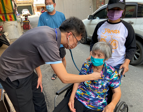 11210社區長者施打疫苗照片2