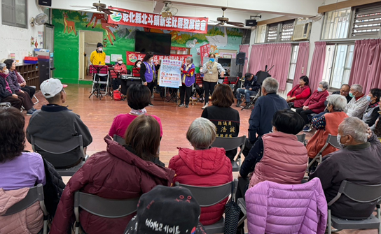 1140208新生里健康促進宣導_銀髮友善社區預防保健照片1